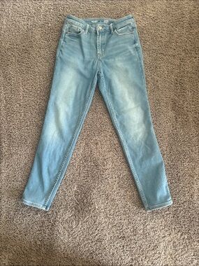 Old Navy extra high-rise rockstar super skinny jeans